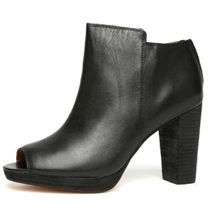 Corso Como Edie Women's Black Leather Peep Toe Bootie N5987 Size 10
